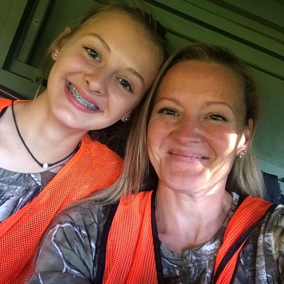 Meet your Posher, Dotty - Picture 2 of 8